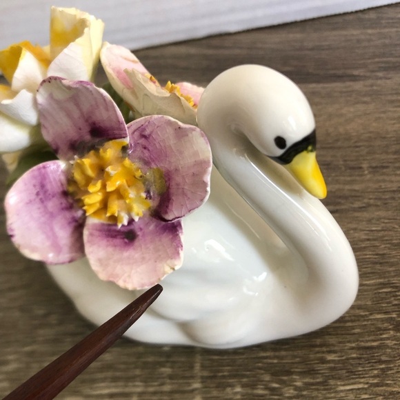 Vtg Sandford Fine Bone China Swan Ceramic Art - Picture 11 of 15